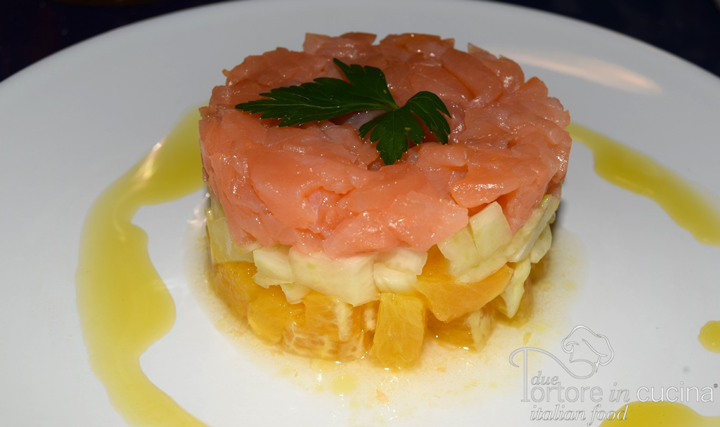 Tartàre di salmone arancia e finocchio